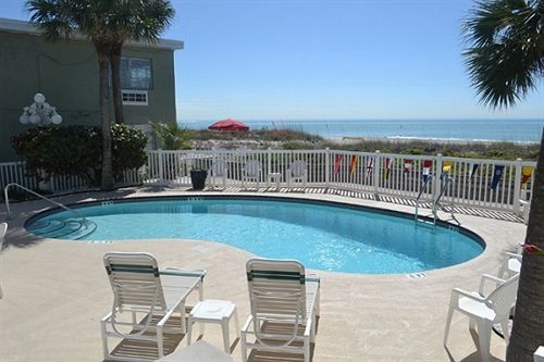 Schooner Hotel St. Pete Beach Udogodnienia zdjęcie